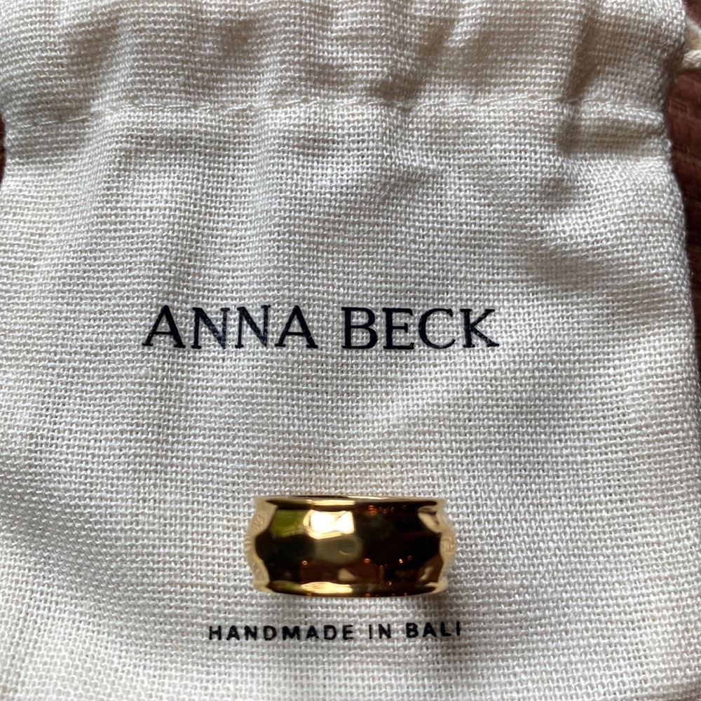 Anna Beck Hammered Gold Cigar Band Ring -New never worn